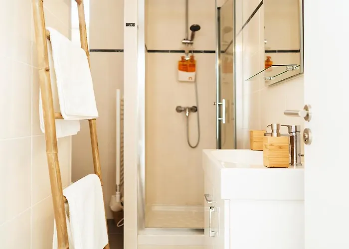 Апартаменты Lovely Paris - 6 Pers - Wifi